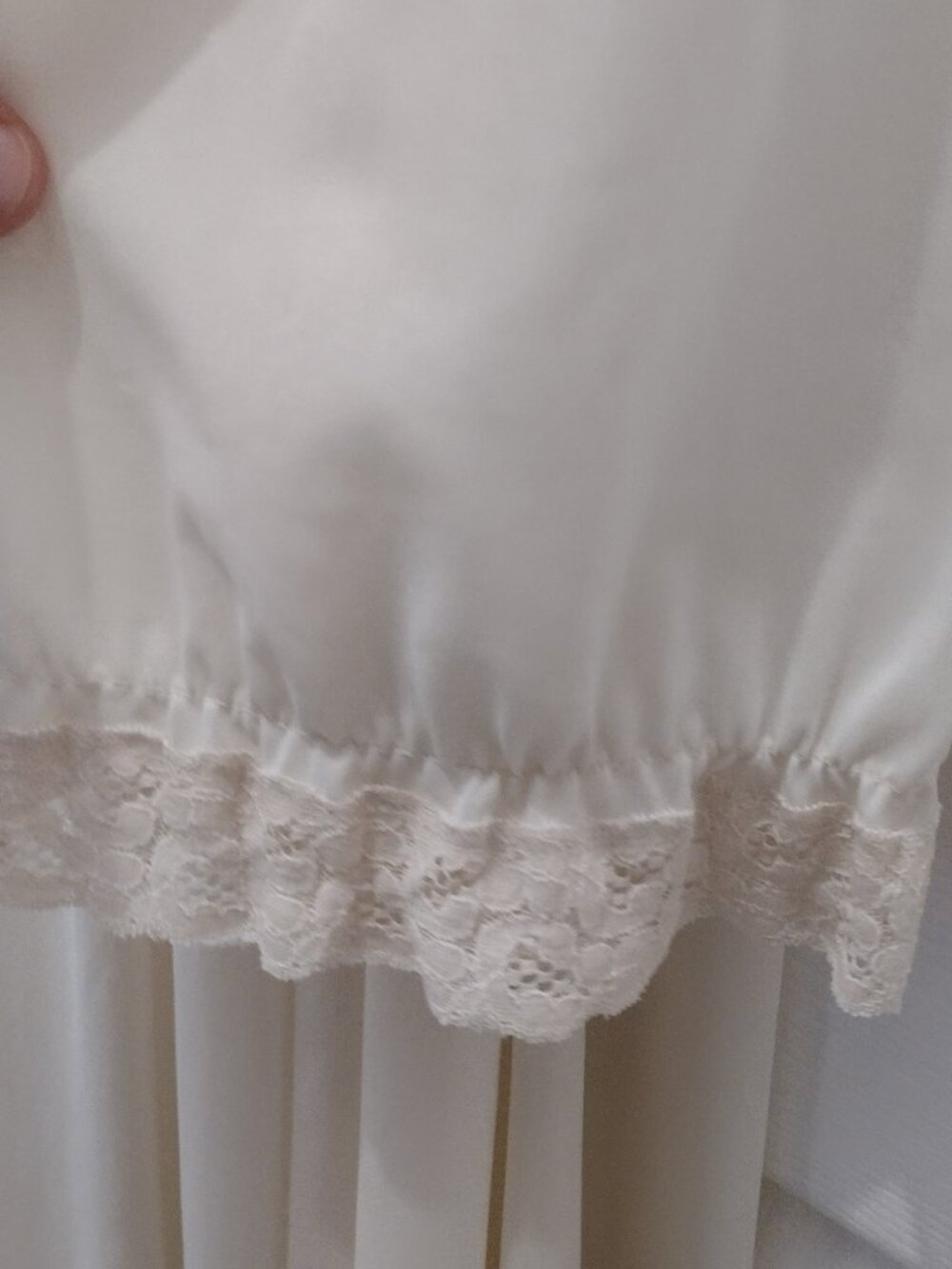 Vintage Komar Cream Lace Trim Nightgown Maxi Gown Small 100% Antron Nylon - Picture 8 of 9